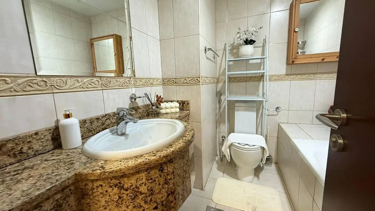Lovely 1Br In Dubai Marina With Jlt And Partial Lake View Near Tram United Arab Emirates
