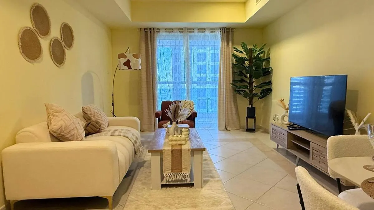 Lovely 1Br In Dubai Marina With Jlt And Partial Lake View Near Tram